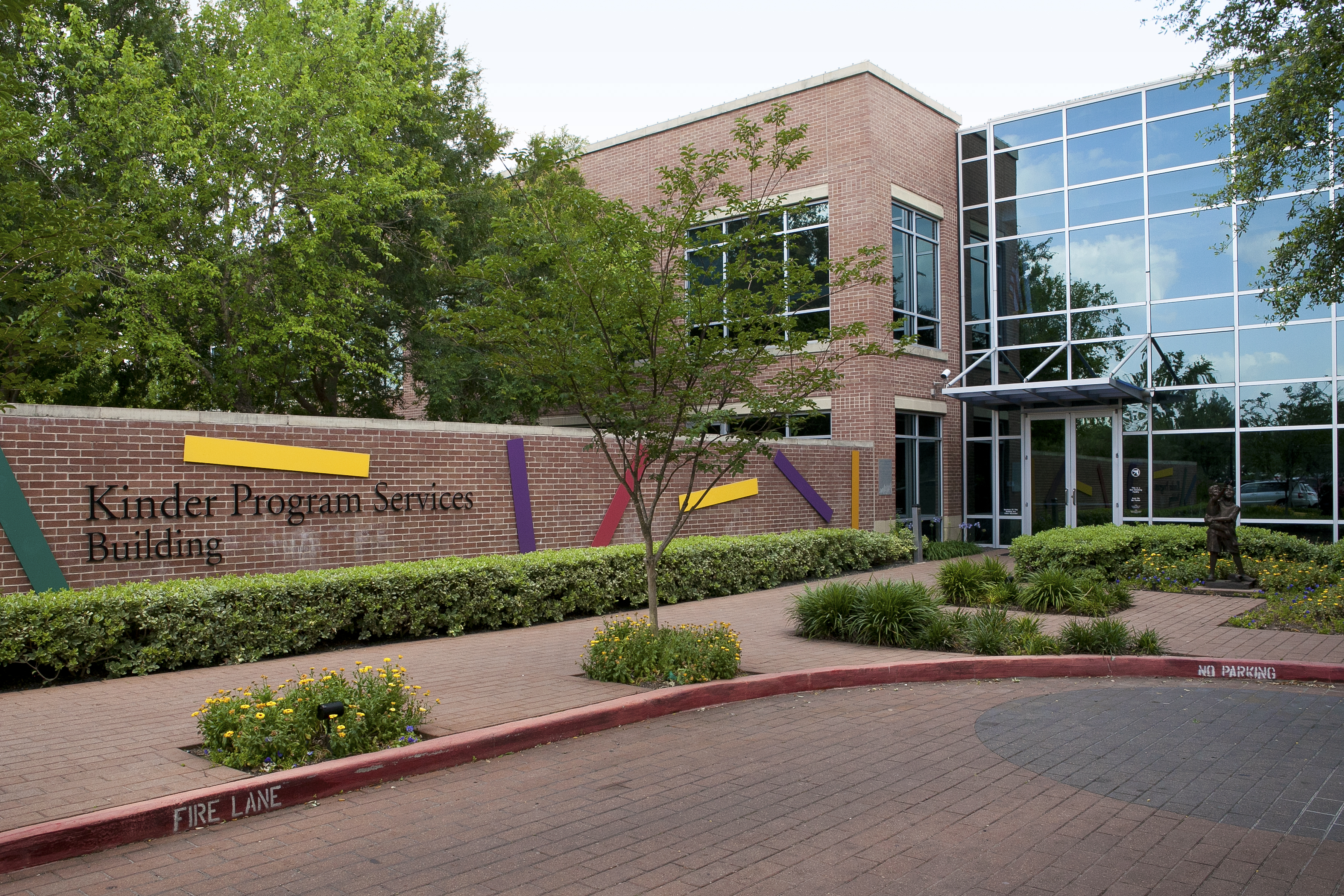 Entrance to Memorial campus